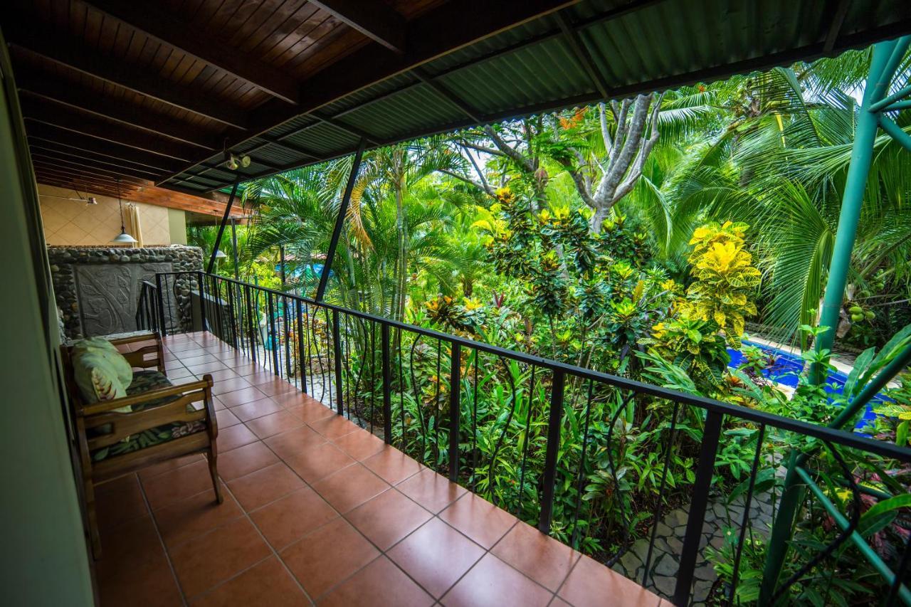 Villas Oasis Manuel Antonio Exterior photo